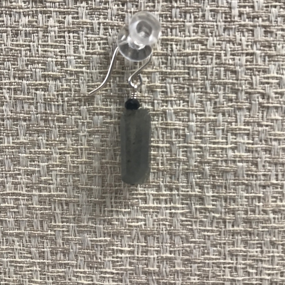 Labradorite dangles - Picture 5 of 6
